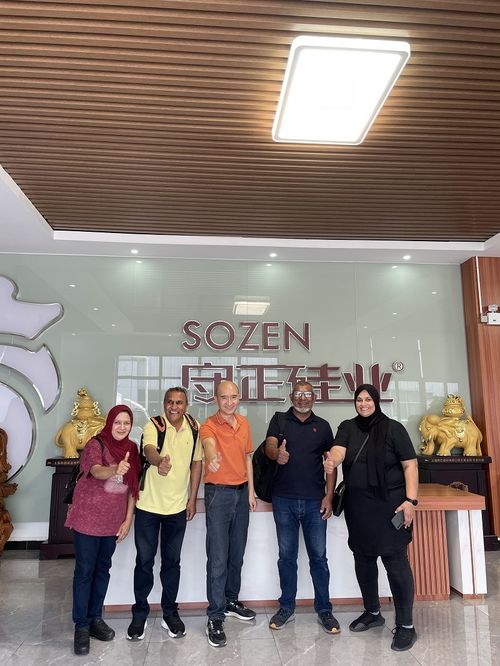 Últimas notícias da empresa sobre 23 de Outubro de 2024.Clientes da África do Sul visitaram a fábrica para inspecção